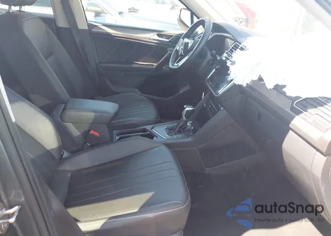 2024 Volkswagen Tiguan 2.0T Se/2.0T Wolfsburg Edition из США, поврежденный, VIN 3VV3B7AX0RM049089